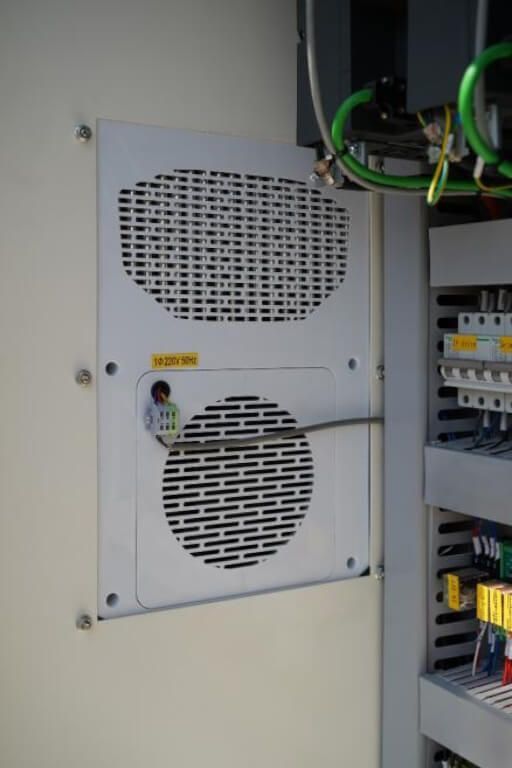 Вертикальный обрабатывающий центр с ЧПУ MILLMASTER VMM-845 G3