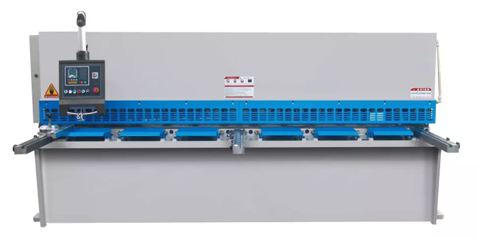 Гидравлические гильотинные ножницы С ЧПУ QC 12K 4x2500