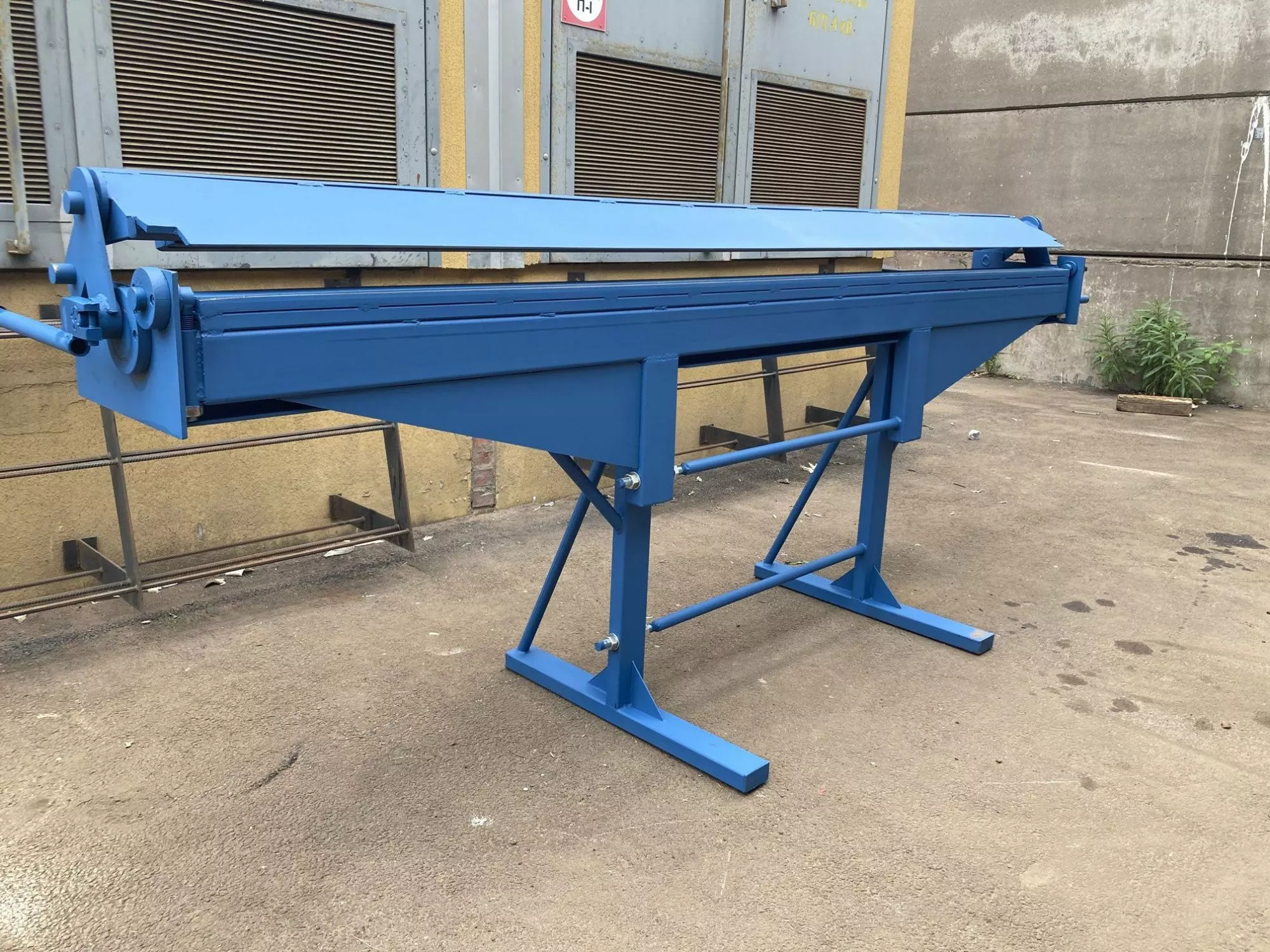 Ручной листогибочный станок BerTech ZG - 2000/1,5