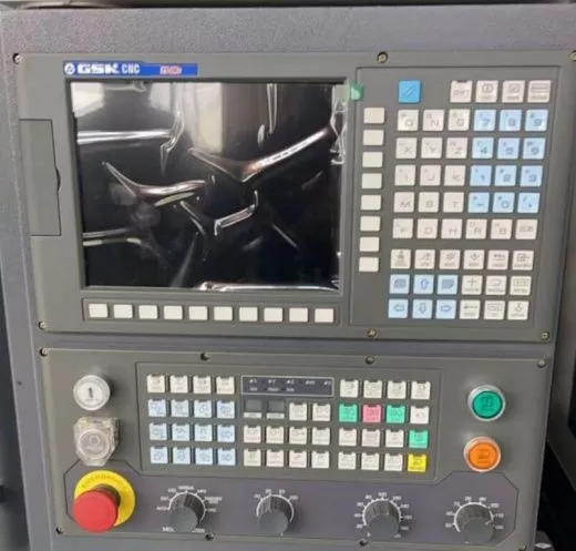 Вертикальный обрабатывающий центр с ЧПУ MILLMASTER VMM-1050 G3